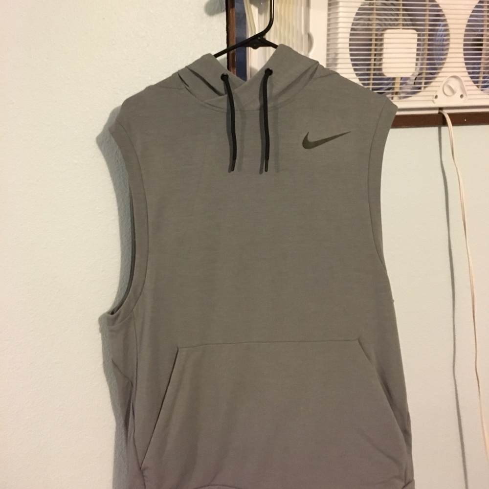 Sleeveless Nike hoodie