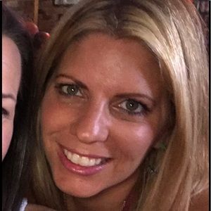 Meet your Posher, Shari