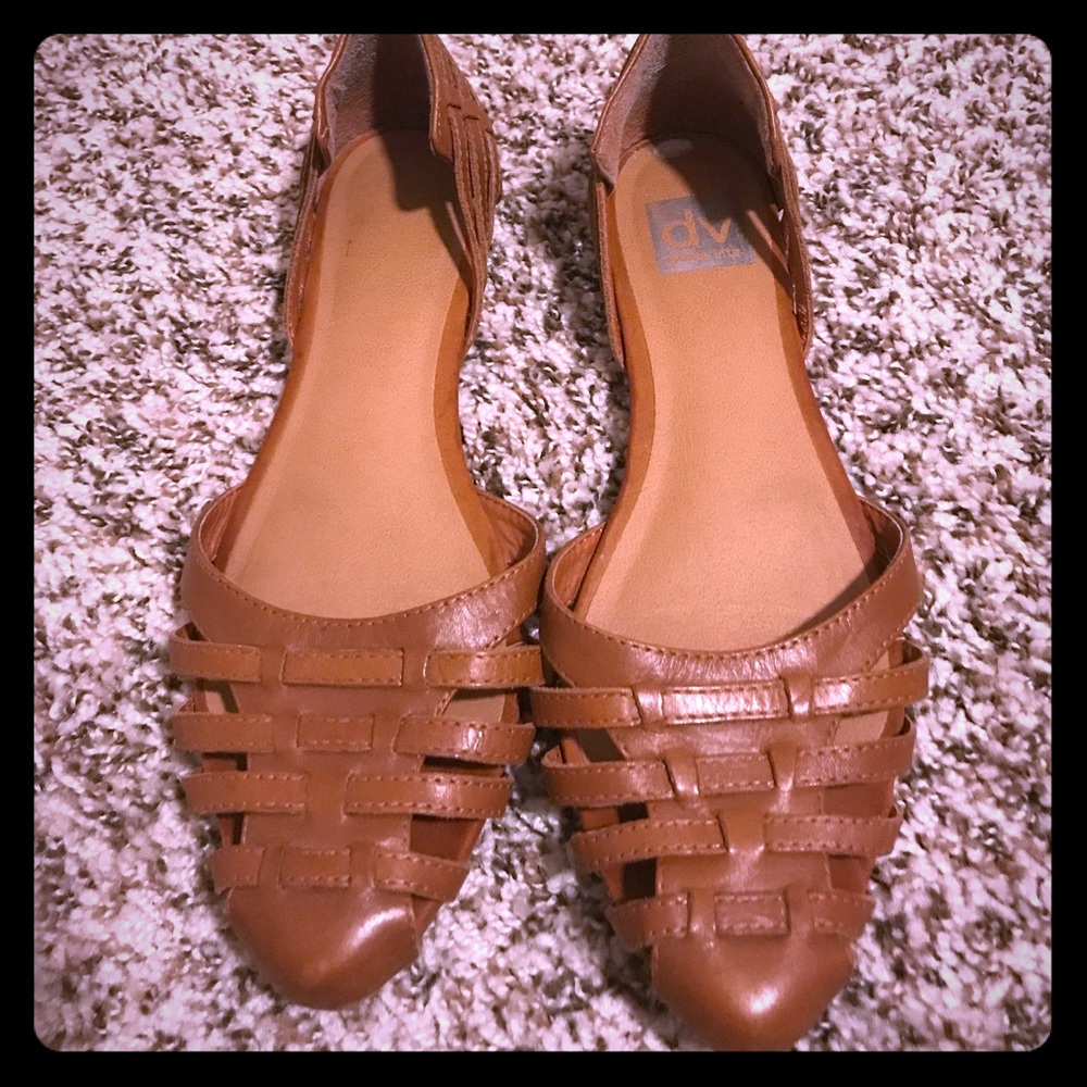 💰PRICE DROP!Dolce Vita flats