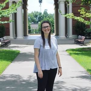 Meet your Posher, Lauren