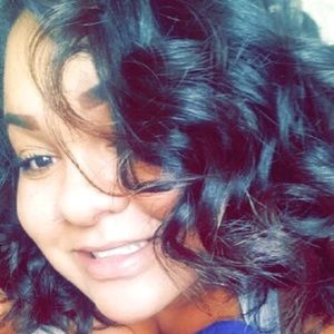 Meet your Posher, Ashlee