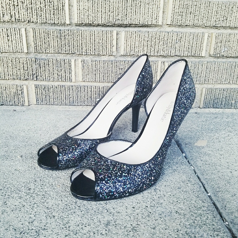 NWOT Kelly and Katie Glitter Pumps