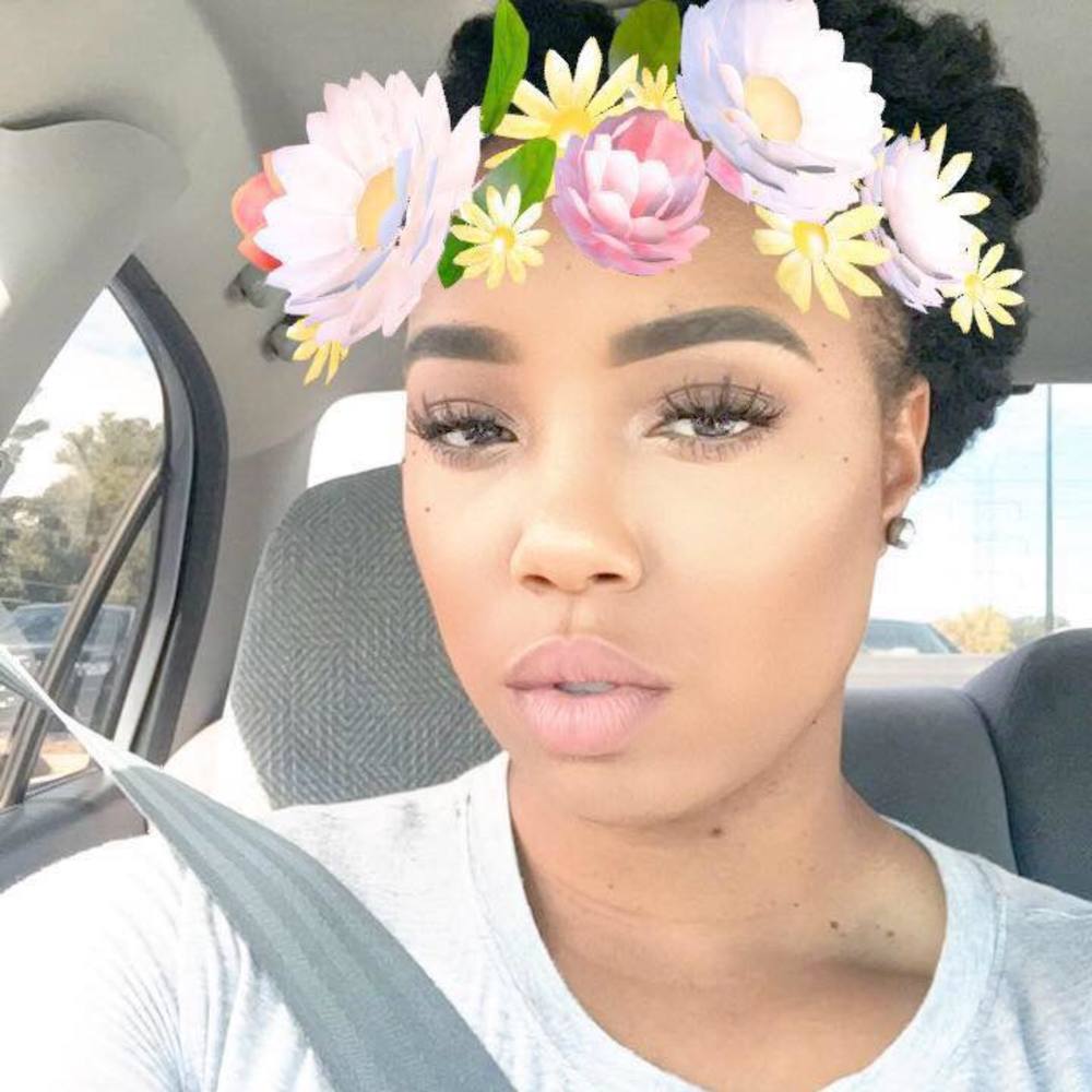 Meet your Posher, Candice