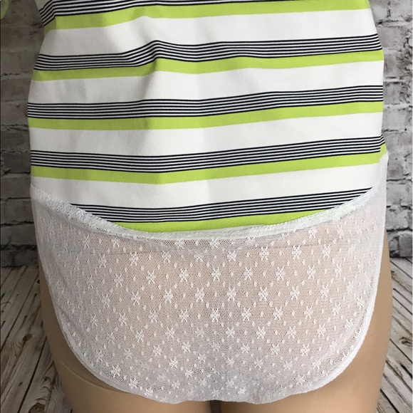 A'nue Ligne over lace bottom bodysuit top - Picture 4 of 6