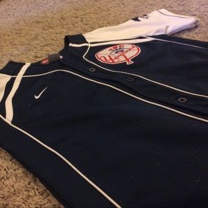 Derek Jeter New York Yankees Jersey!