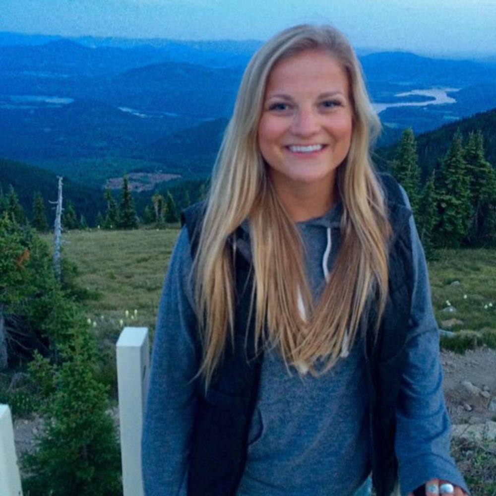 Meet your Posher, Hannah