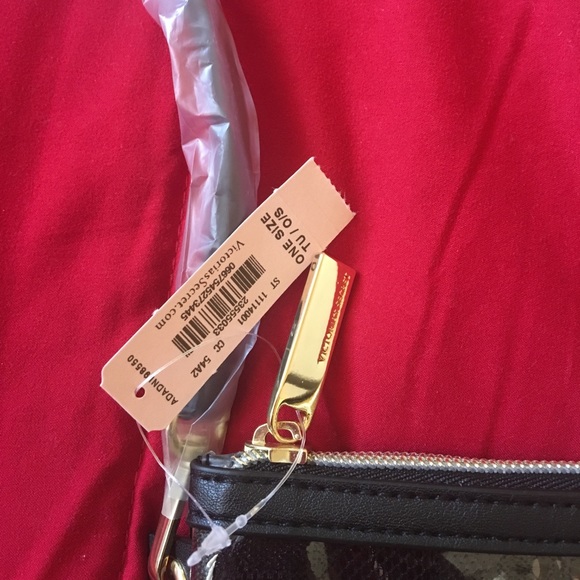 NWT Victoria Secret Lingerie/Make Up Bag - Picture 3 of 4