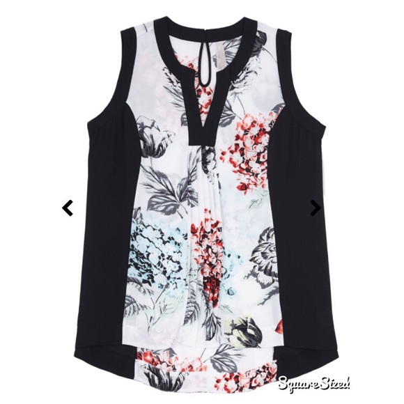 Melissa McCarthy Seven7 Tops - Melissa McCarthy Stamp Flower Tank 2X