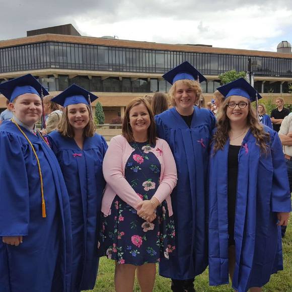 Meet your Posher, Kiaya - Picture 1 of 1