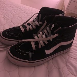 vans hightop black &white sk8-hi classic size7