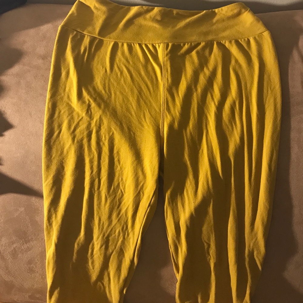 Mustard OS leggings