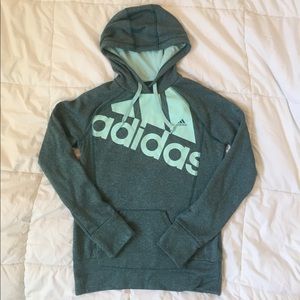 Adidas Sweatshirt