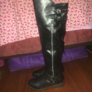 Rouge Black Buckle Top Knee High Boots