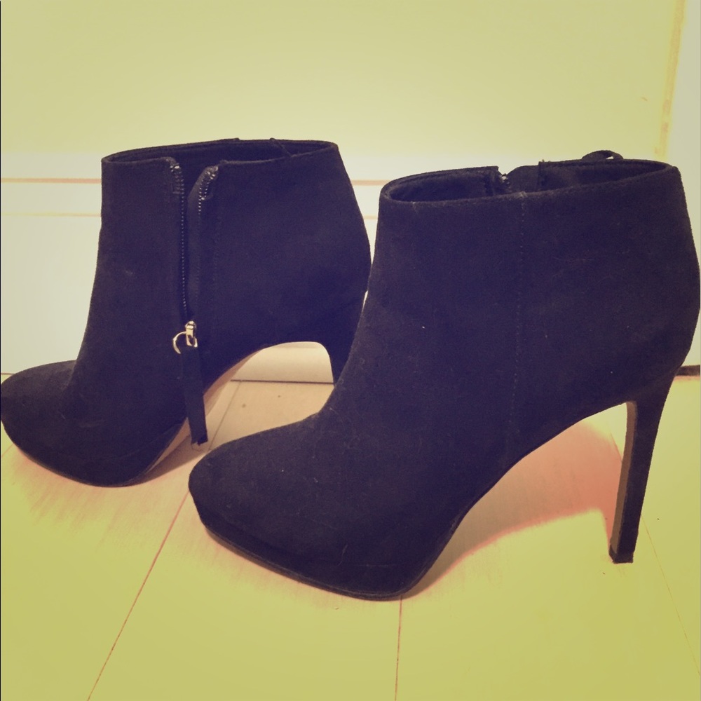 H&M Heel Booties with gold zipper
