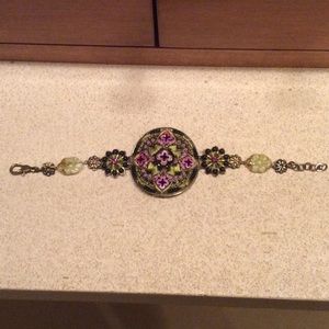 Beaded artistic bracelet