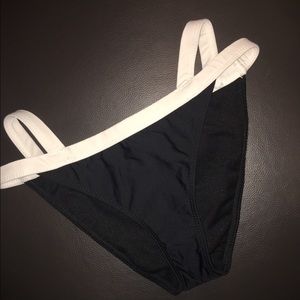 Gianni Bini black/white bikini bottom