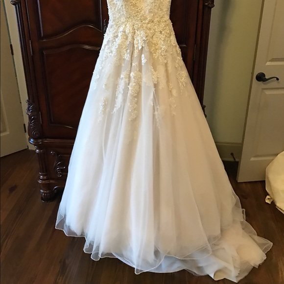 Justin Alexander Wedding Dress - Picture 7 of 7