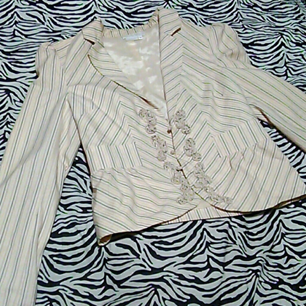 Blazer with buttons