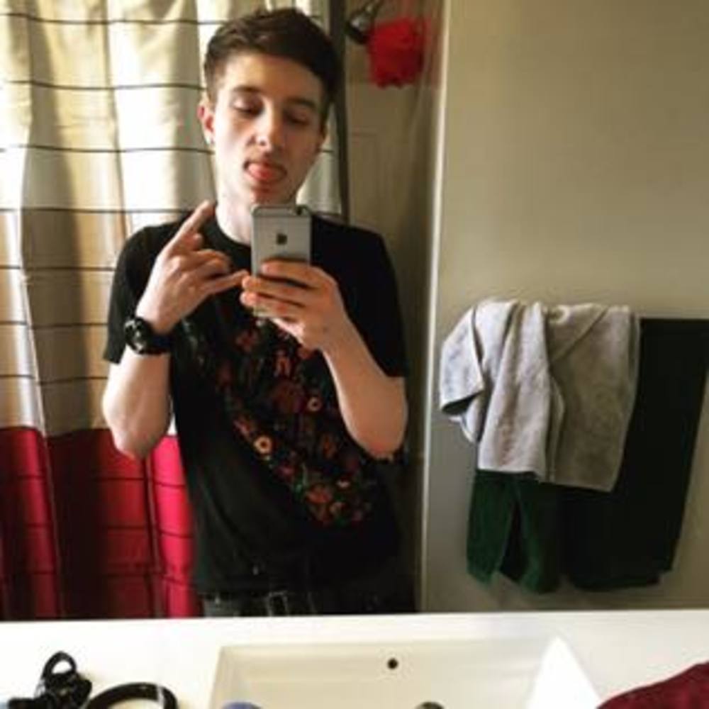 Meet your Posher, Caleb