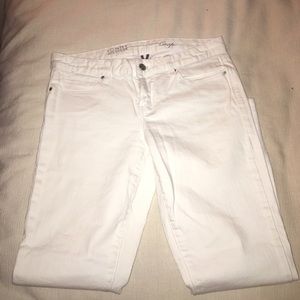 White Jean Crop/Capri