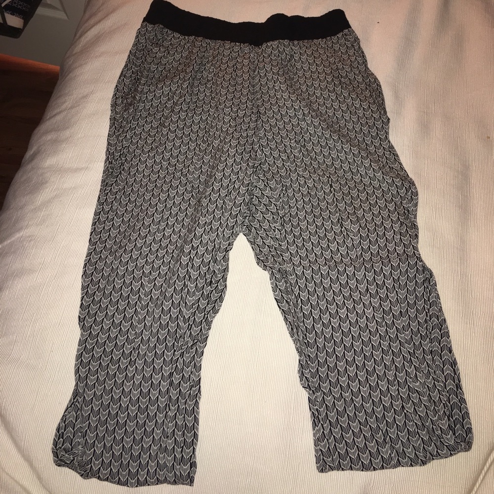 Black & White Pattern Joggers (folded)