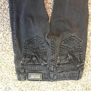 Black miss me jeans