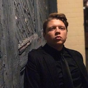 Meet your Posher, Jason