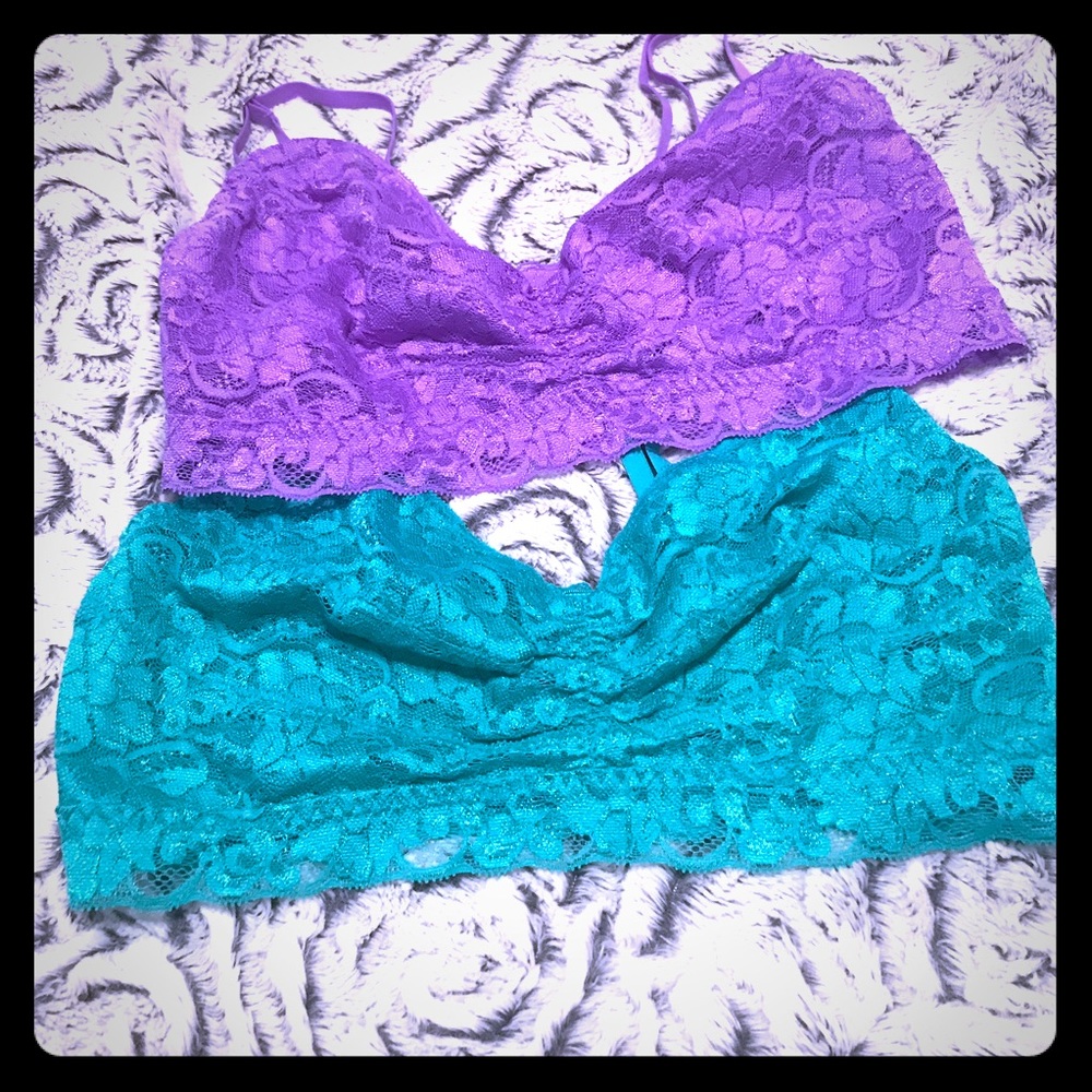 Set of 2 Xhilaration Lace Bralettes