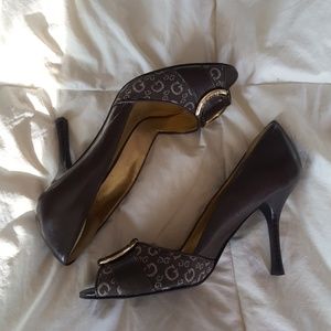 Guess heels