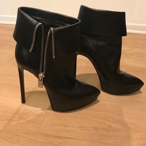 Saint Laurent Boots