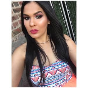 Meet your Posher, Elyn