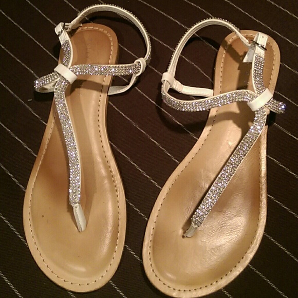 kelly and katie flat sandals