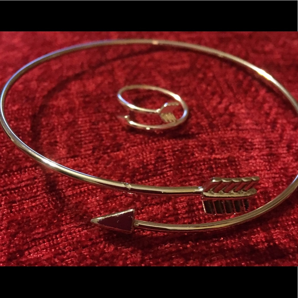 💘Silver Adjustable Arrow Bracelet and Ring Set