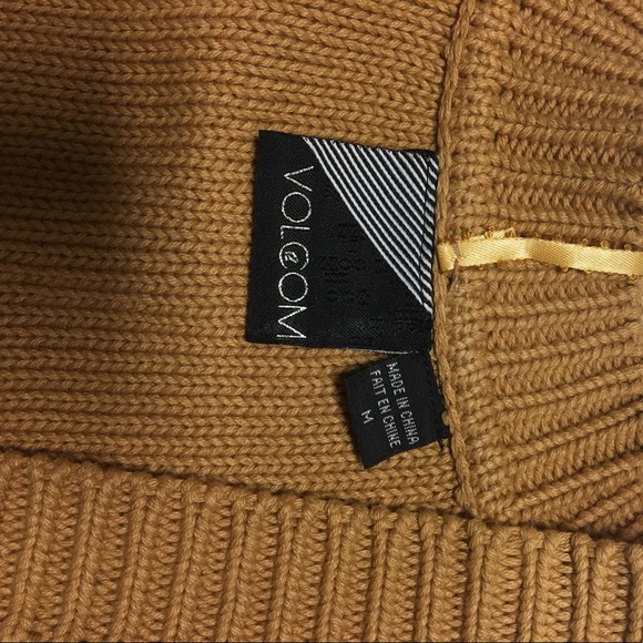 VOLCOM Knit Sweater - Picture 2 of 4