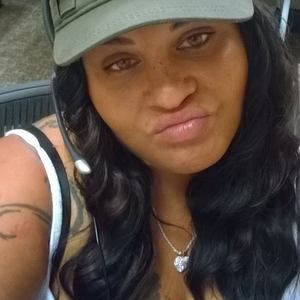 Meet your Posher, Priscilla