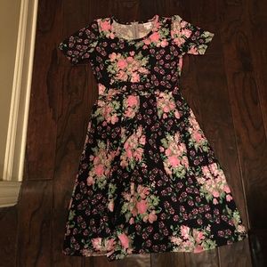 Floral Amelia LulaRoe