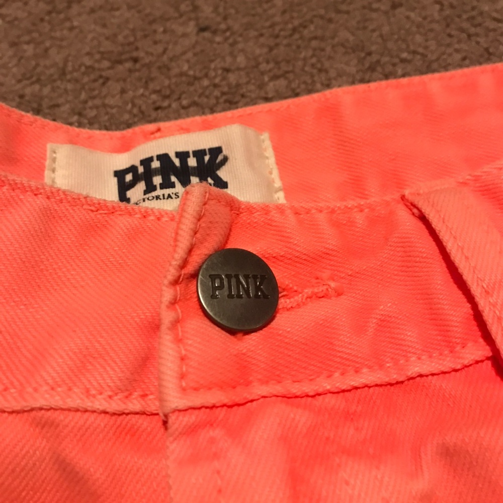 Super cute orange shorts - Picture 2 of 6