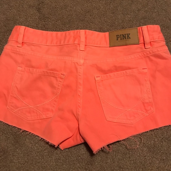 Super cute orange shorts - Picture 3 of 6