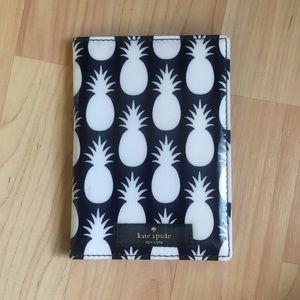 NWT Kate Spade Pineapple Passport Holder
