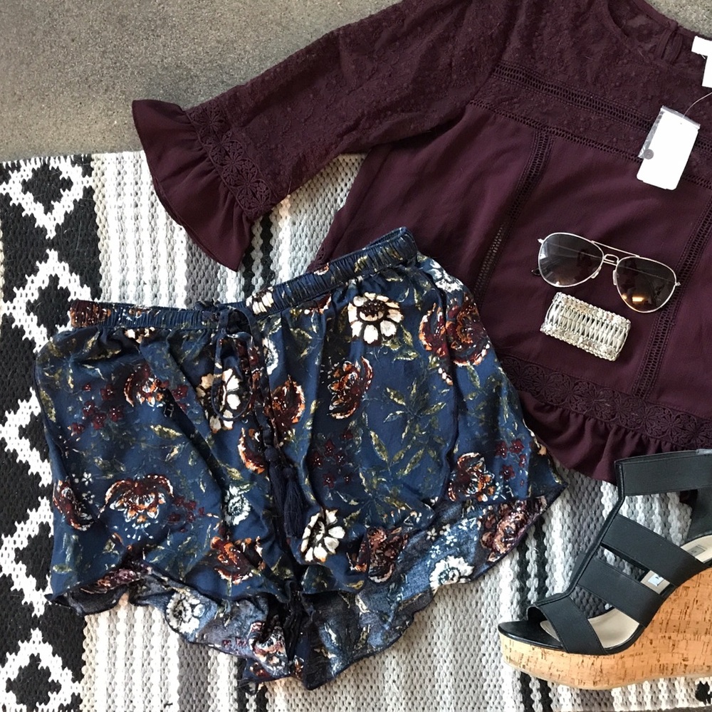 Abercrombie Floral Soft Short/Skort