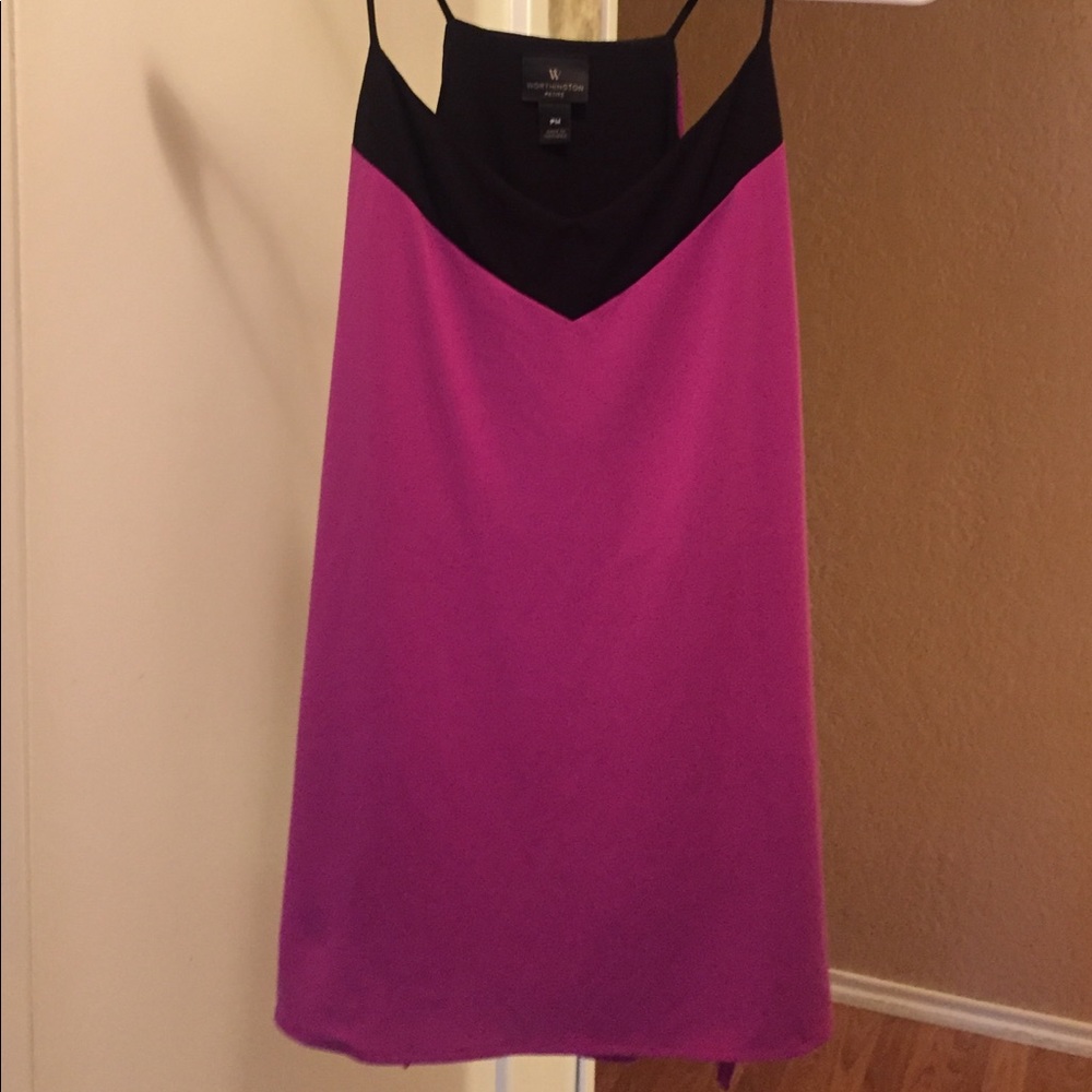 Sleeveless Blouse