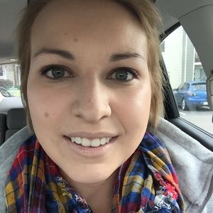 Meet your Posher, Molly