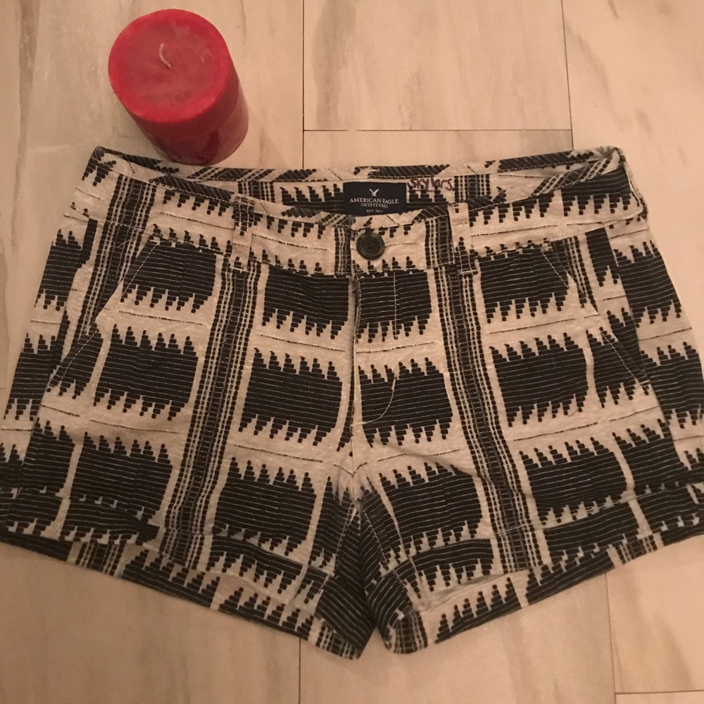 American Eagle Midi stretch shorts