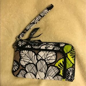 Like New Vera Bradley Wristlet