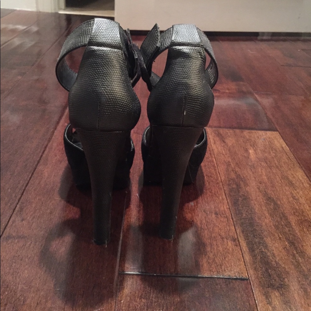 Steve Madden "Diffuse" Heels - image 4