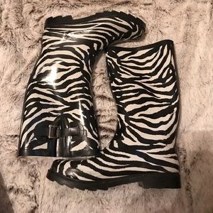 Zehra print RAINBOOTS