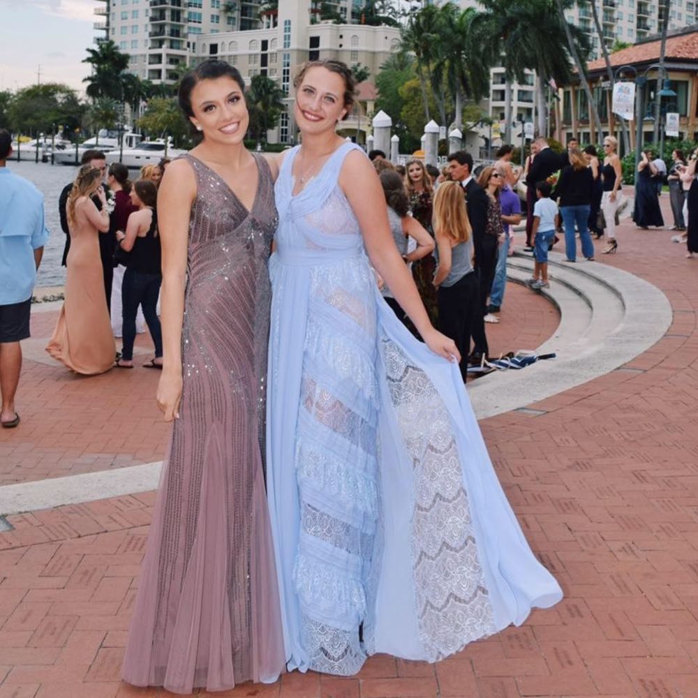 Meet your Posher, Isabella