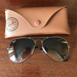 Aviator Ray Ban gradiant sunglasses RB3025