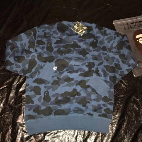 Bape Crewneck - Picture 2 of 4