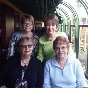 Meet your Posher, Arloa